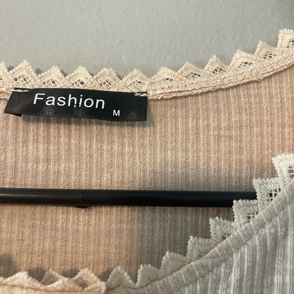 V neck button up shirt - Picture 3 of 3